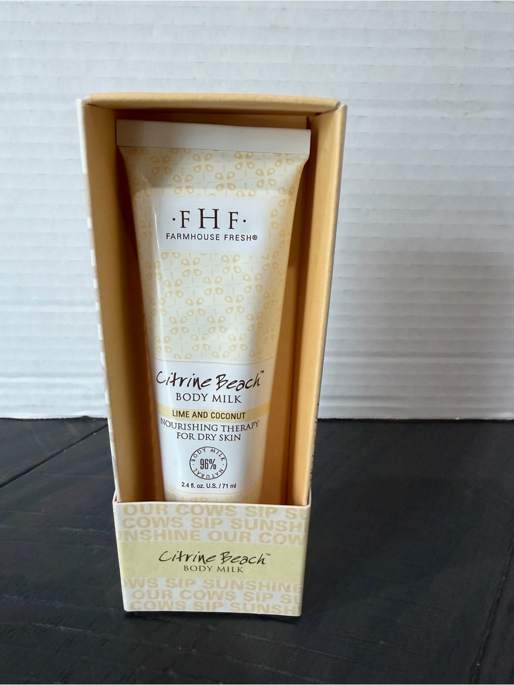 Farmhouse Fresh Citrine Beach Lime & Coconut Body Milk - Cream